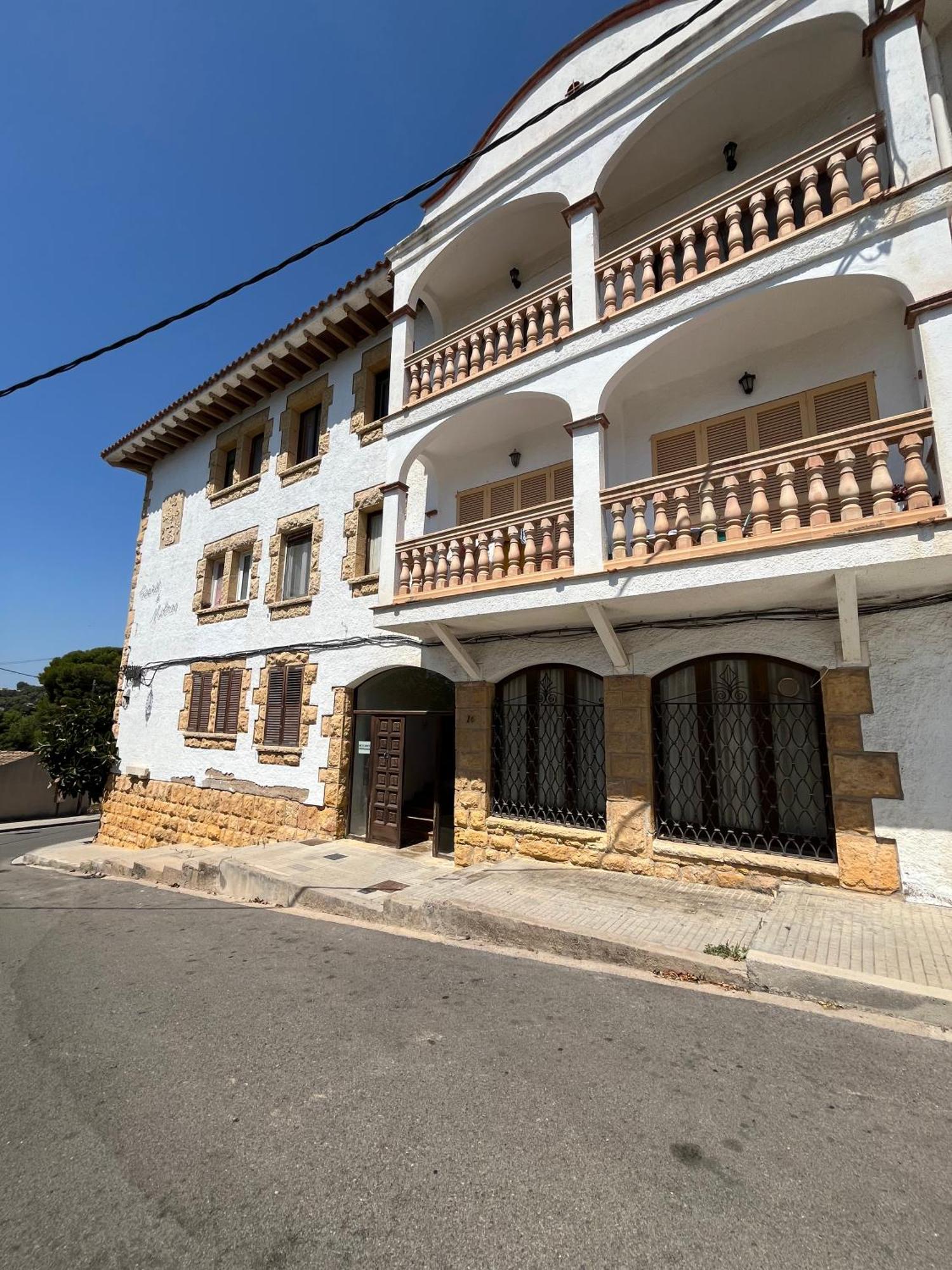 Apartment De La Madrona 1st Floor Easy Street Parking Tarragona