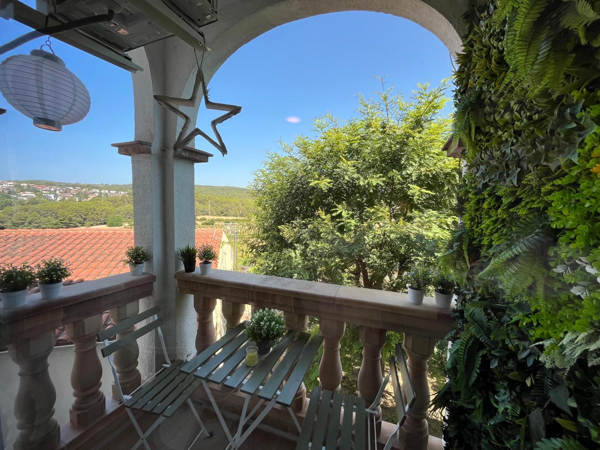 Apartament De La Madrona 1st Floor Easy Street Parking Tarragona